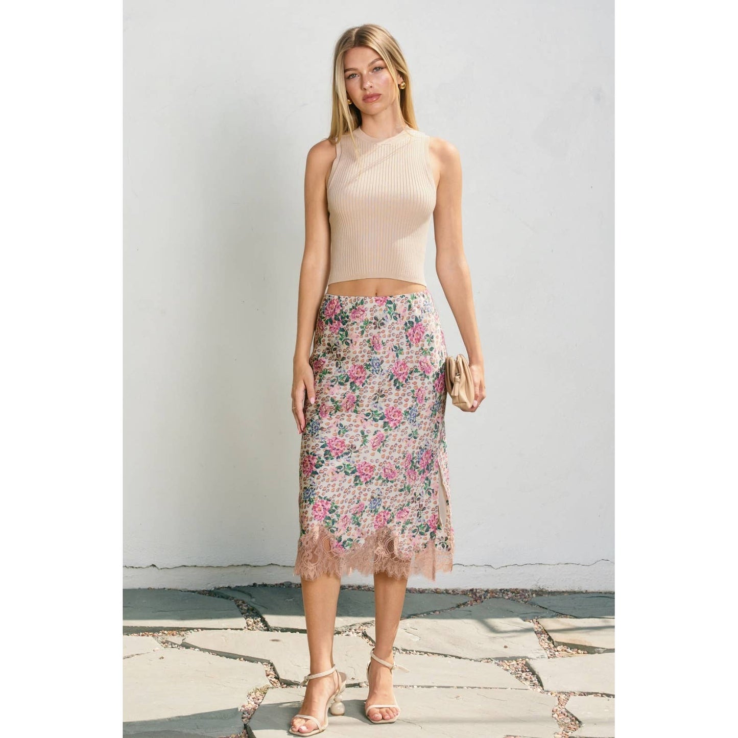 Soft Bouquet Leopard Lace Hem Pencil Skirt